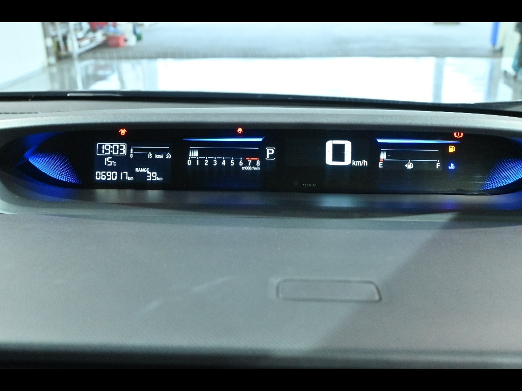 HONDA STEP WAGON 2016