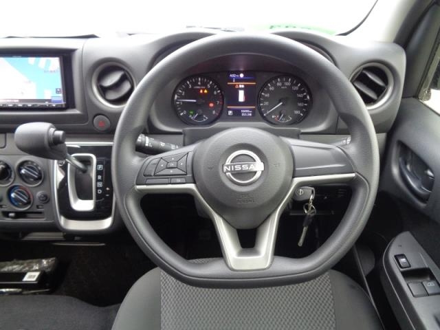 NISSAN CARAVAN VAN 2023