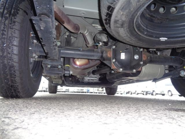 NISSAN CARAVAN VAN 2023