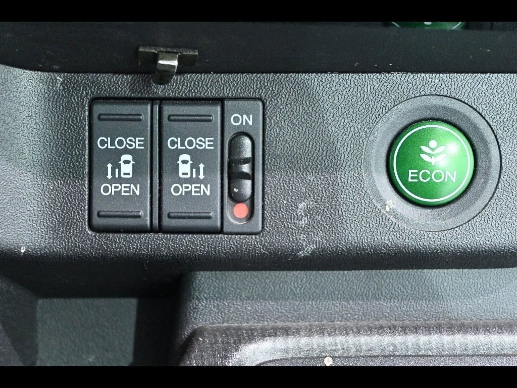 HONDA STEP WAGON 2017