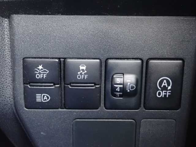 DAIHATSU HIJET VAN 2019