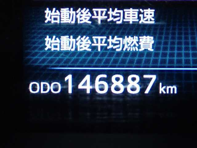 TOYOTA PRIUS ALPHA 2019