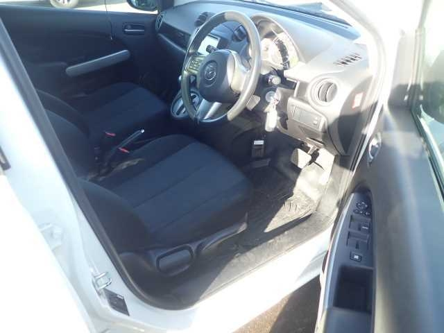 MAZDA DEMIO 2014