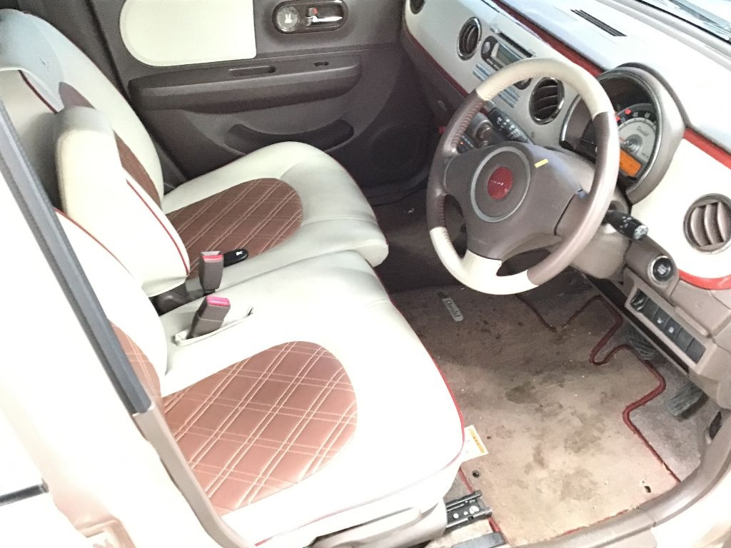 SUZUKI ALTO LAPIN 2014