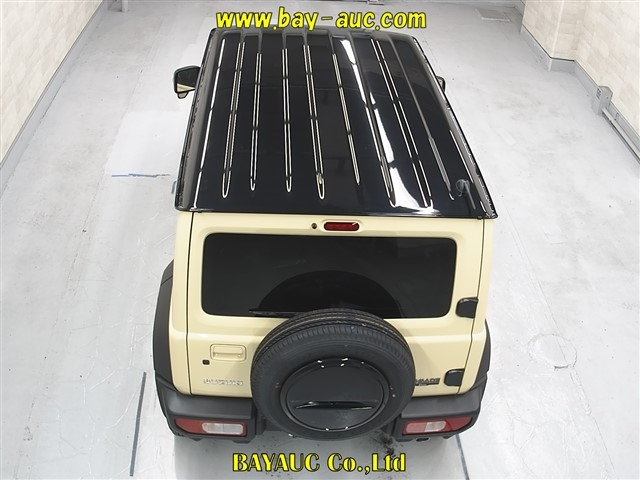 SUZUKI JIMNY NOMADE 2025