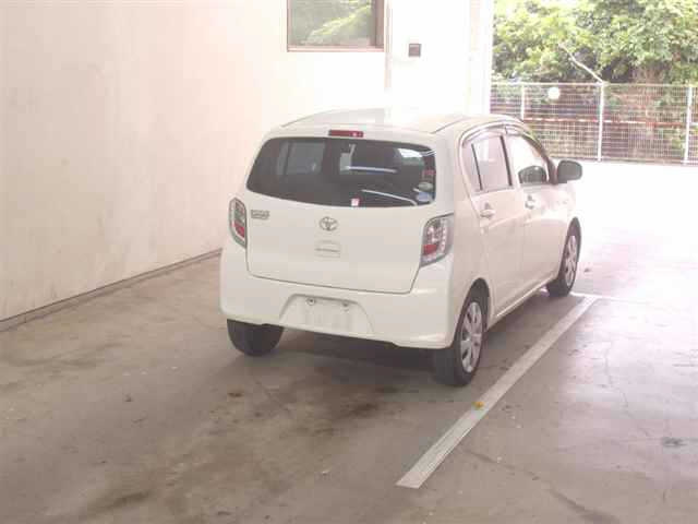 TOYOTA PIXIS EPOCH 2015