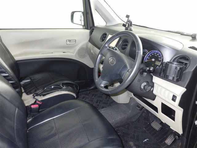 DAIHATSU TANTO EXE 2011