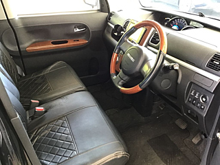 DAIHATSU TANTO 2013