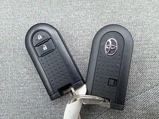 TOYOTA PASSO 2016
