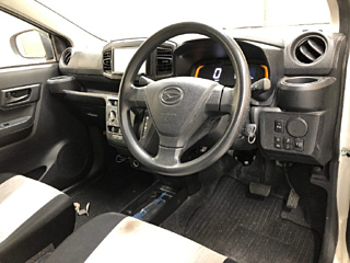 DAIHATSU MIRA E S 2020