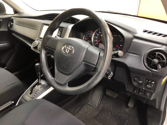 TOYOTA COROLLA FIELDER 2018