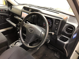 TOYOTA PROBOX 2019
