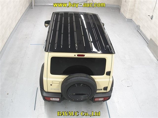 SUZUKI JIMNY NOMADE 2025