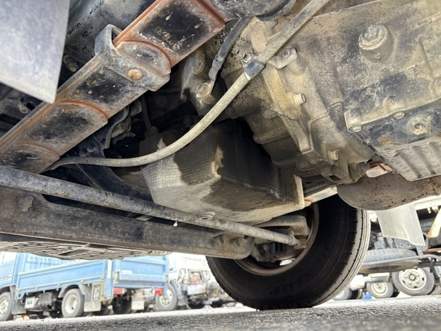 MITSUBISHI CANTER 2012