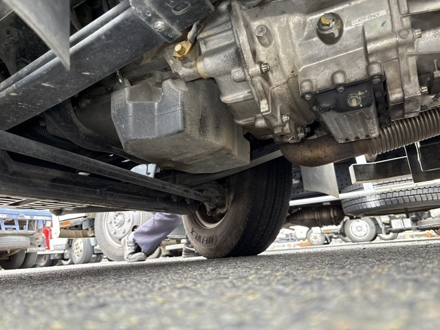 MITSUBISHI CANTER 2011