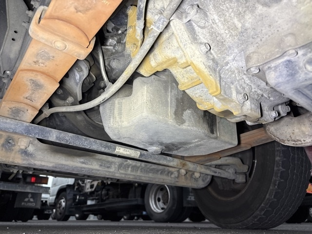 MITSUBISHI CANTER 2012