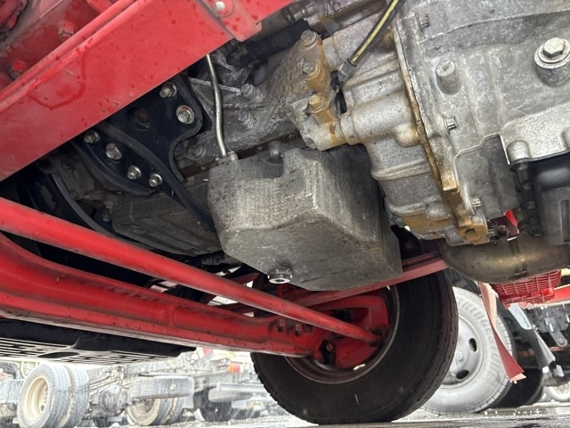 MITSUBISHI CANTER 2011