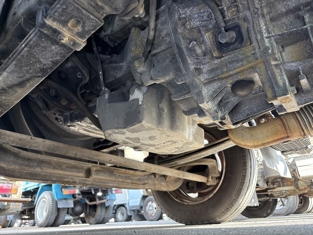 MITSUBISHI CANTER 2013