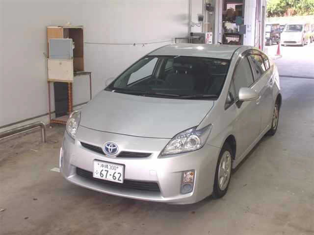 TOYOTA PRIUS 2010