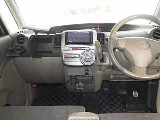 DAIHATSU TANTO 2010