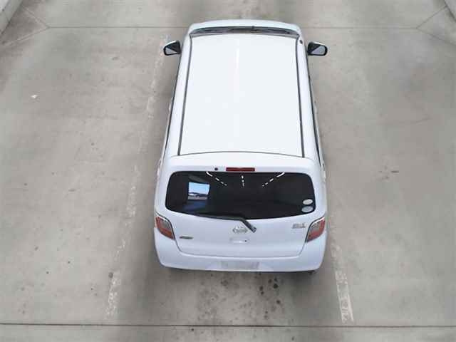 DAIHATSU MIRA E S 2011