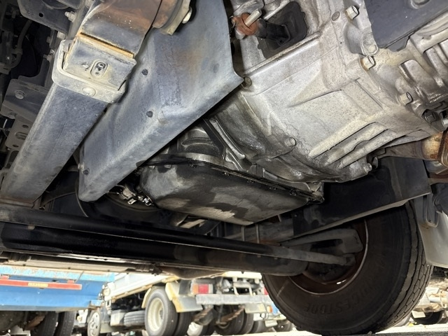 ISUZU ELF 2013