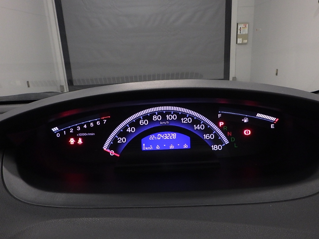HONDA FREED 2010