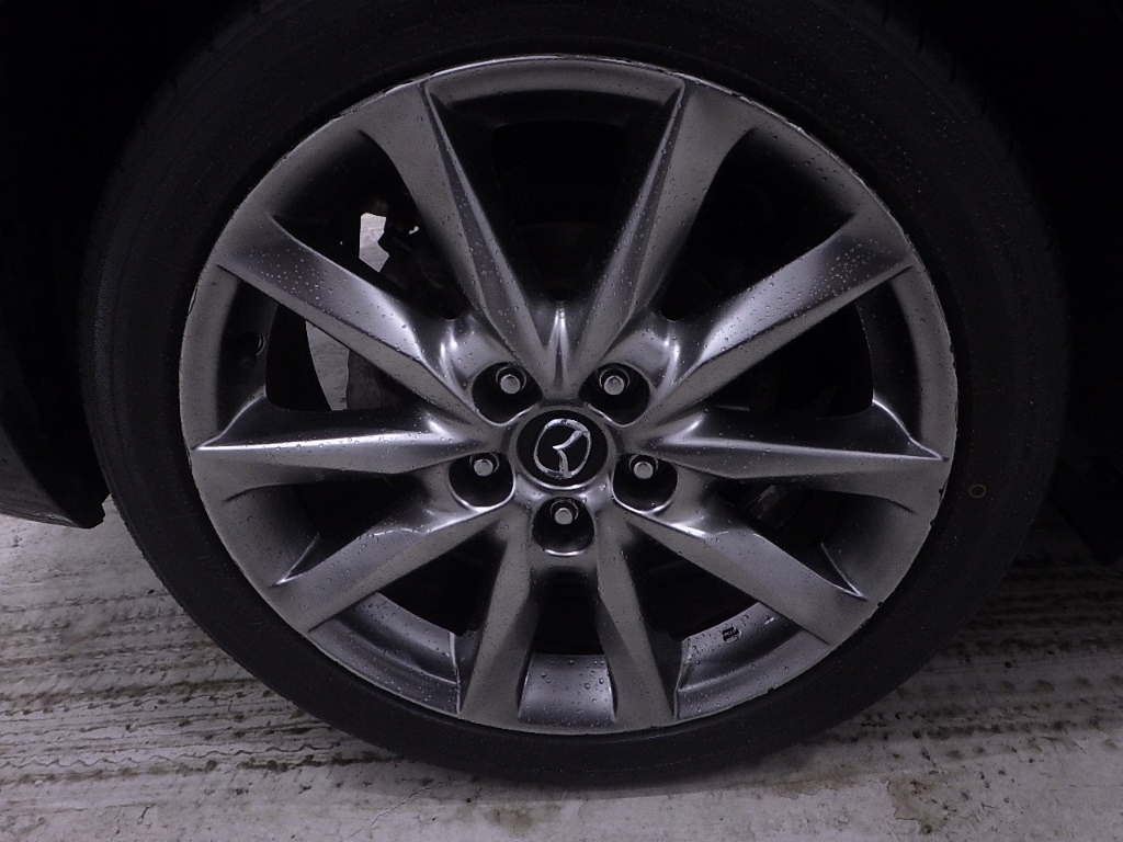 MAZDA AXELA 2017