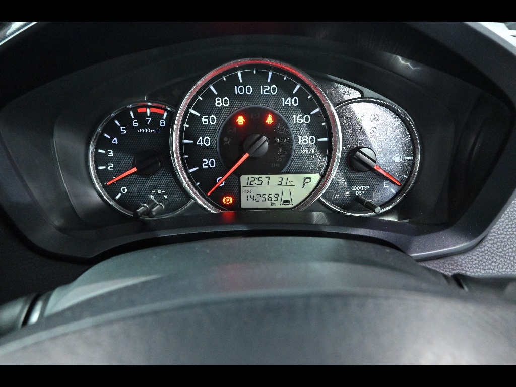 TOYOTA COROLLA FIELDER 2015