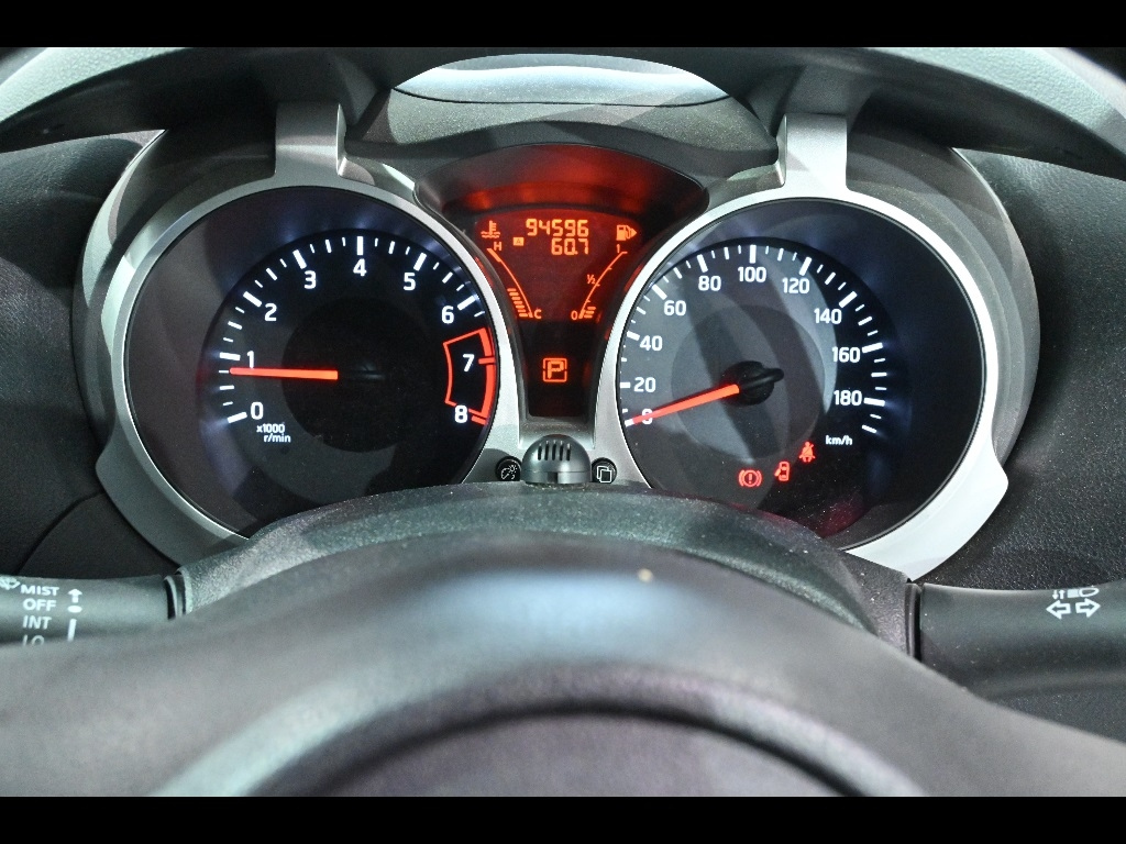 NISSAN JUKE 2015