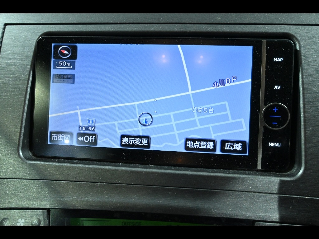 TOYOTA PRIUS PHV 2012