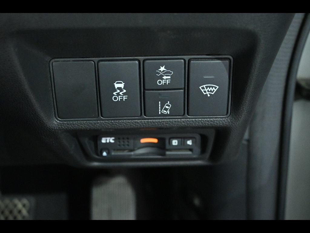 HONDA STEP WAGON 2015