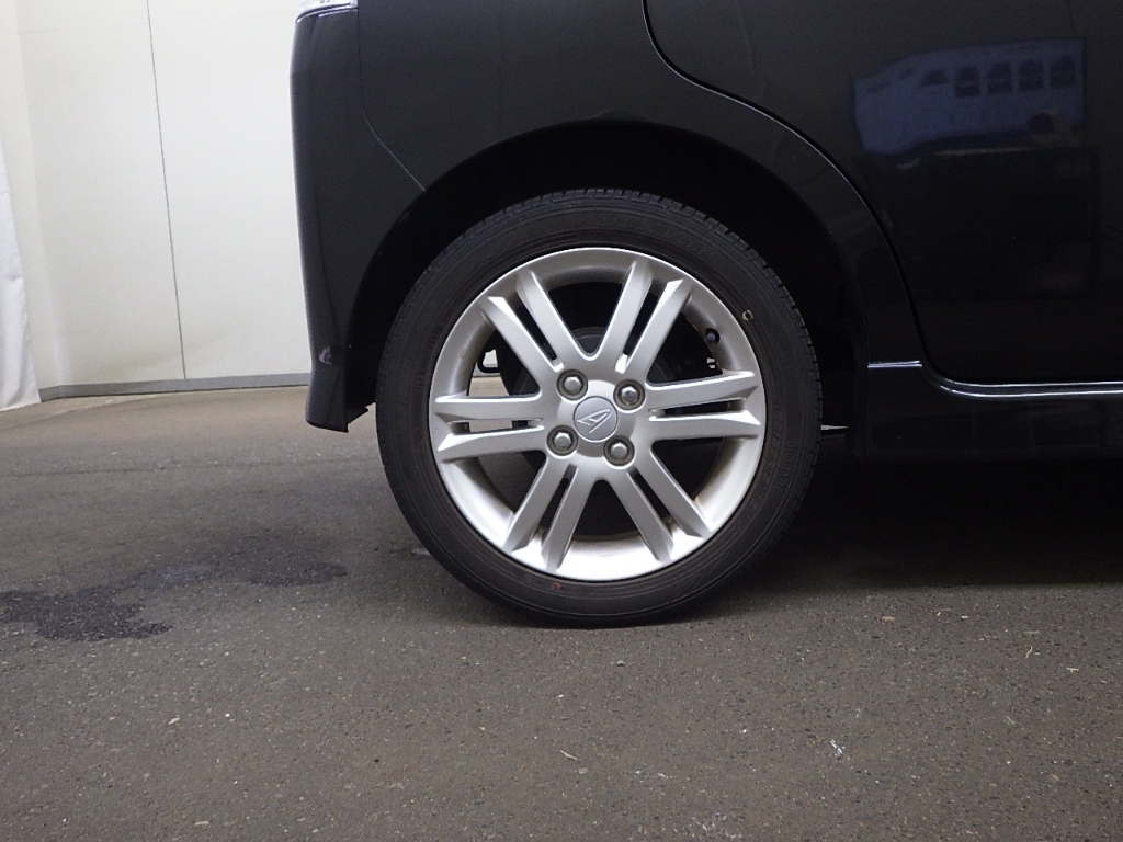 DAIHATSU TANTO 2013