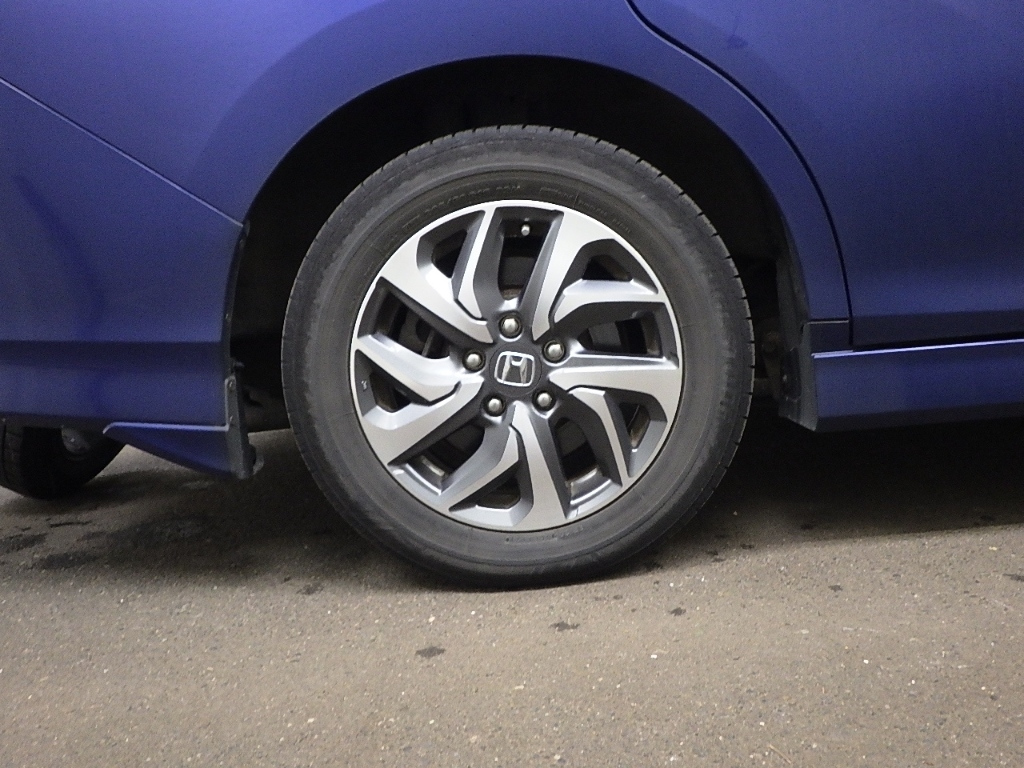 HONDA STEP WAGON 2016