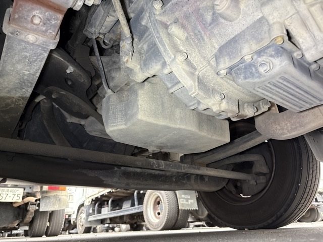 MITSUBISHI CANTER 2015