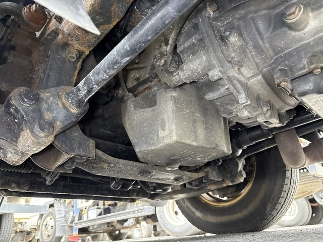 MITSUBISHI CANTER 2016