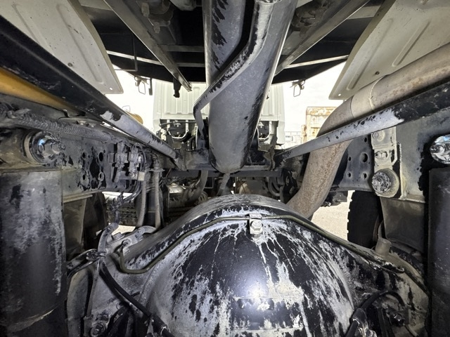 MITSUBISHI CANTER 2016