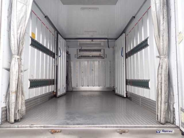 MITSUBISHI CANTER 2015