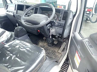 ISUZU ELF 2018