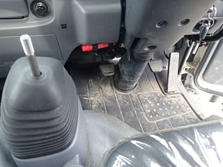 ISUZU ELF 2018