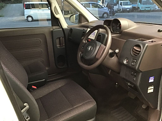 TOYOTA SPADE 2013