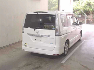 NISSAN SERENA 2013
