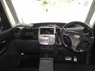 DAIHATSU TANTO 2008