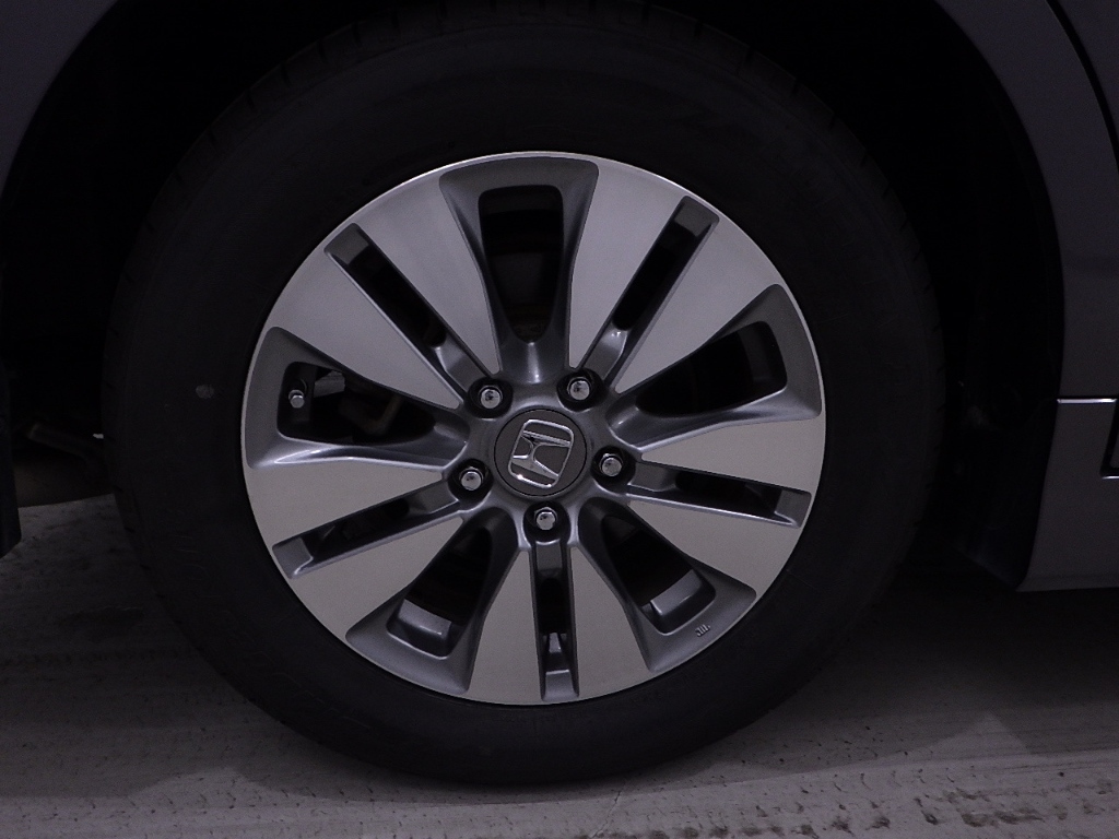 HONDA STEP WAGON 2015