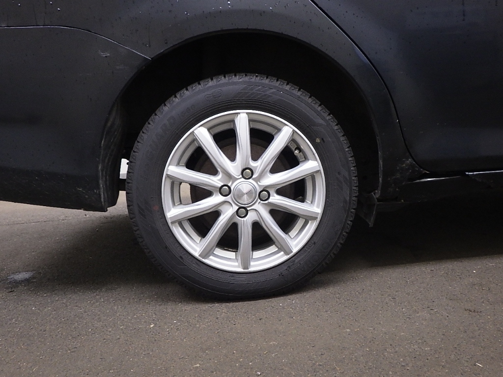 TOYOTA COROLLA FIELDER 2012