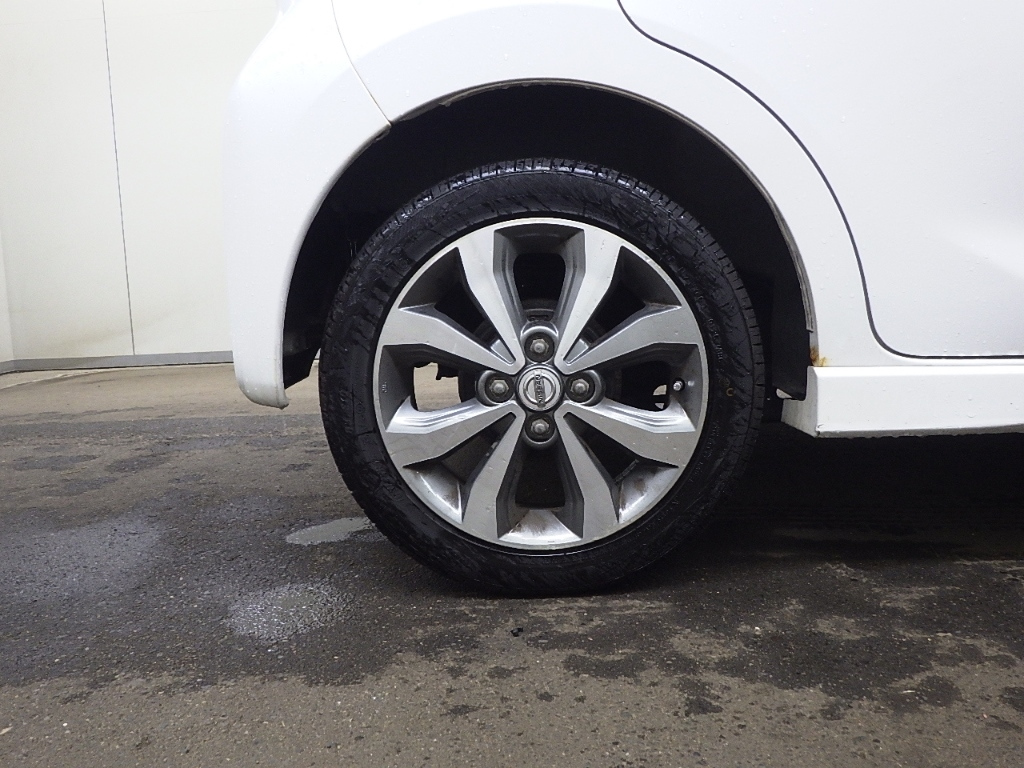NISSAN DAYZ 2014