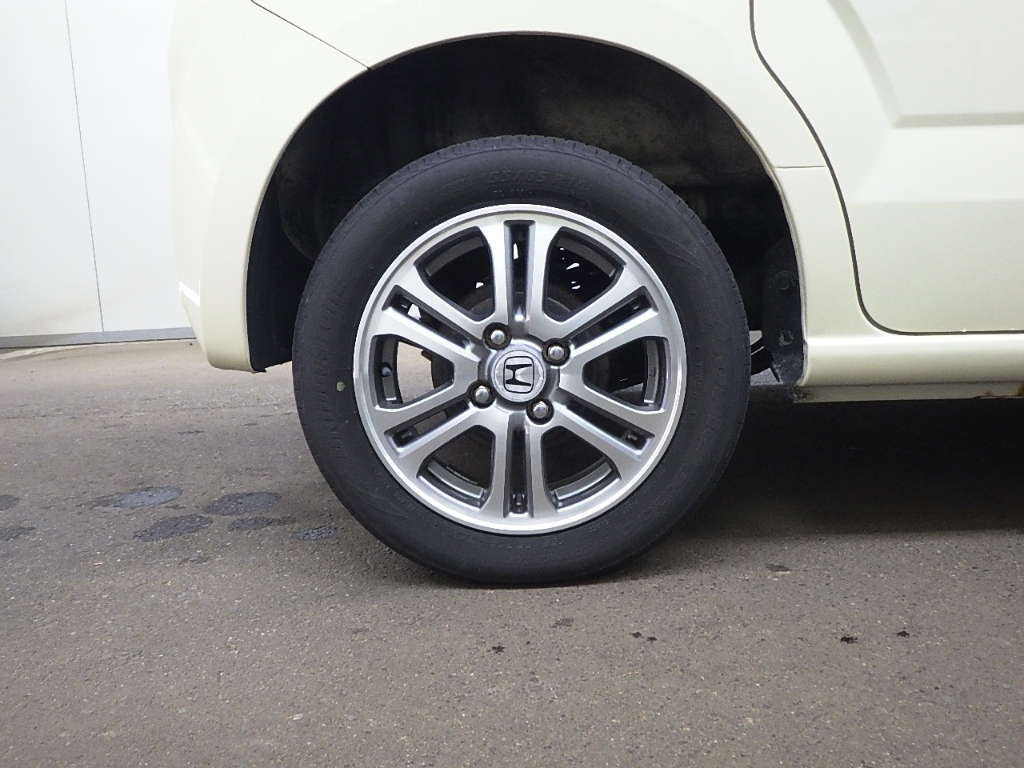 HONDA N BOX 2013