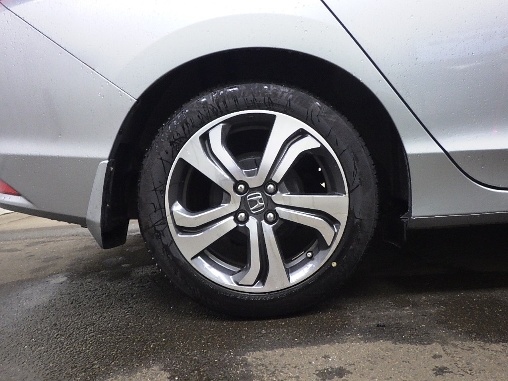 HONDA GRACE 2015