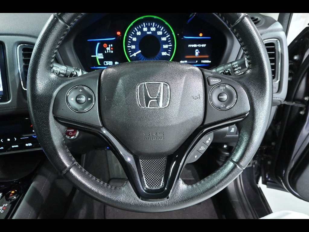 HONDA VEZEL 2014