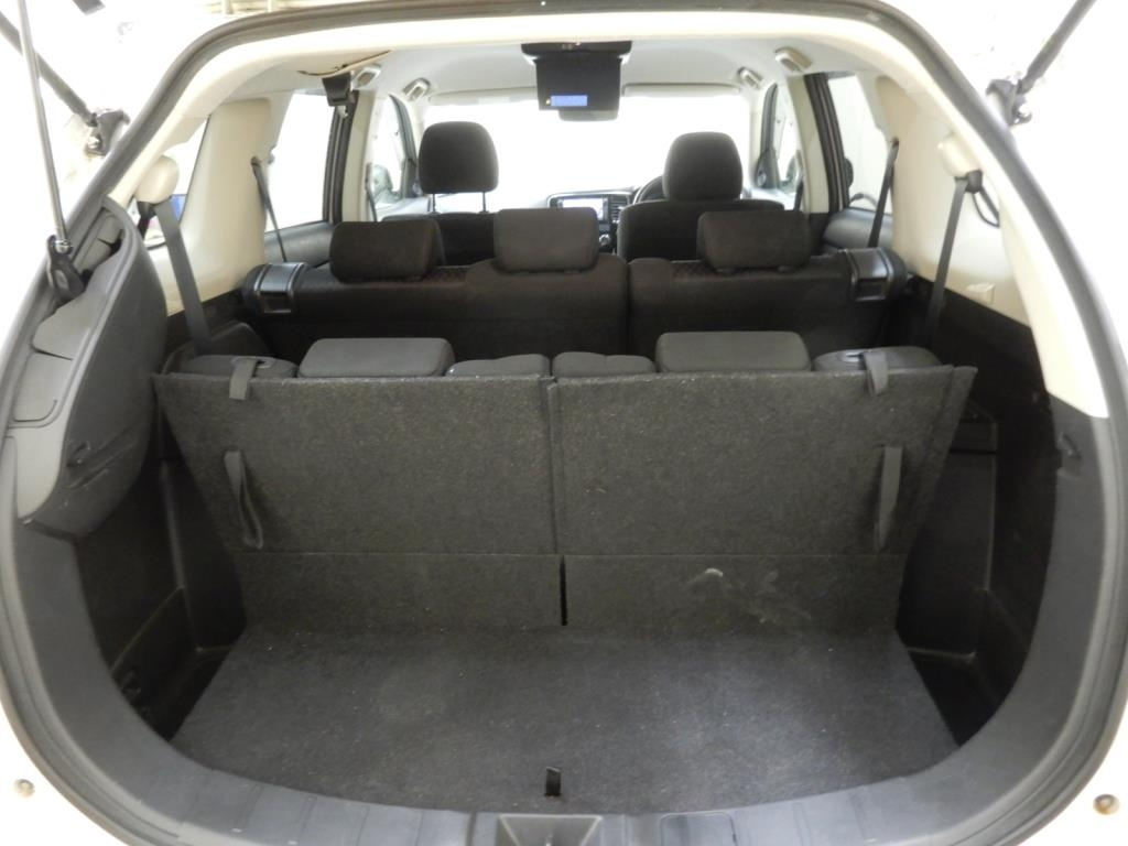 MITSUBISHI OUTLANDER 2013